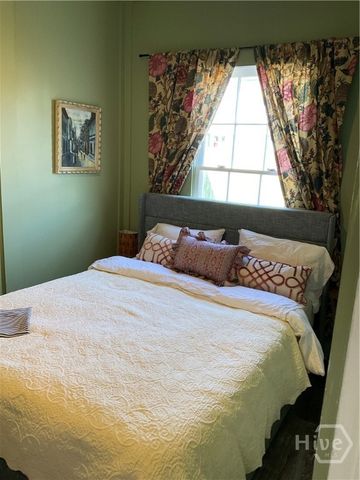 524 E Charlton Street, Savannah, GA 31401