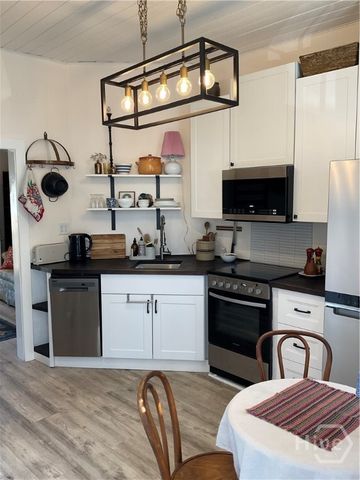 524 E Charlton Street, Savannah, GA 31401