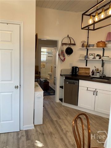 524 E Charlton Street, Savannah, GA 31401