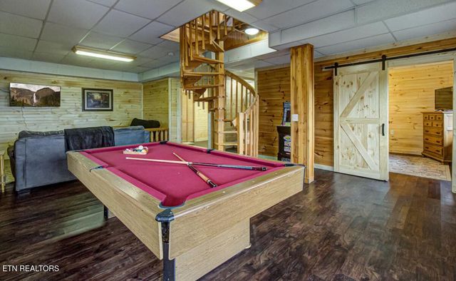 1815 Silver Poplar Lane, Sevierville, TN 37876