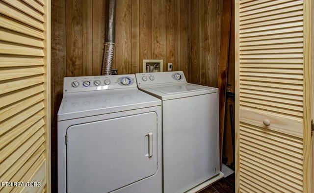 1815 Silver Poplar Lane, Sevierville, TN 37876