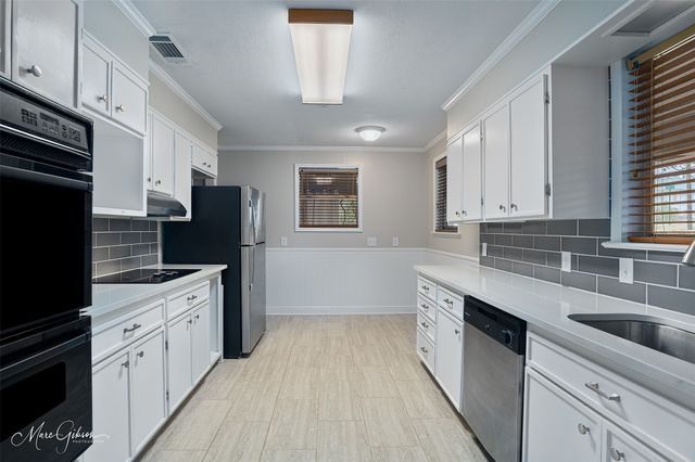 400 Southfield Road, Shreveport, LA 71106