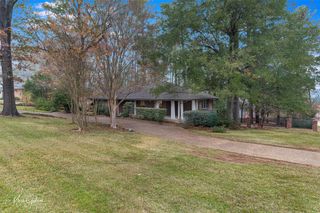 400 Southfield Road, Shreveport, LA 71106