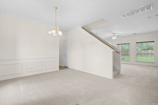 9134 Hilltop Crossing Dr, San Antonio, TX 78251