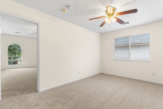 9134 Hilltop Crossing Dr, San Antonio, TX 78251