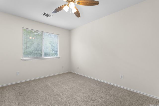 9134 Hilltop Crossing Dr, San Antonio, TX 78251