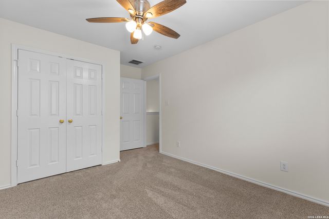 9134 Hilltop Crossing Dr, San Antonio, TX 78251