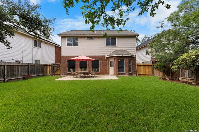 9134 Hilltop Crossing Dr, San Antonio, TX 78251