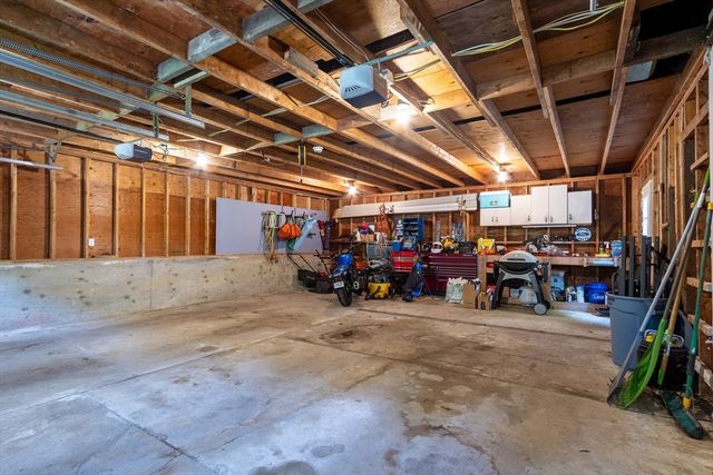 114 Burbank Ave, Warren, MA 01083