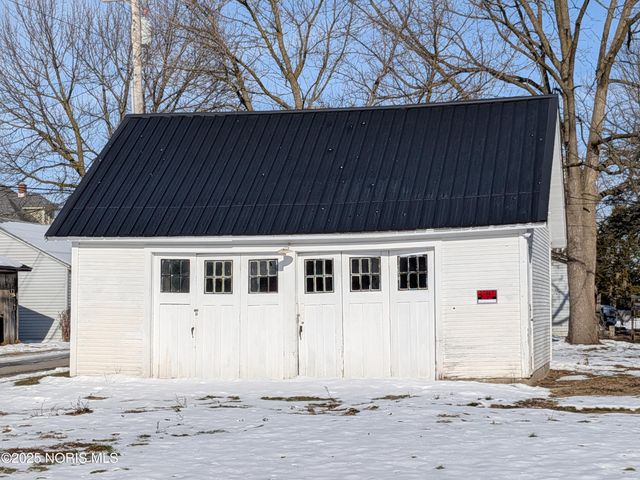 403 N Walnut Street, Bryan, OH 43506