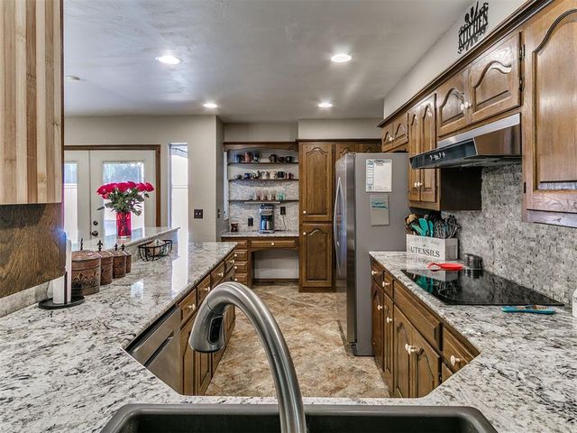 6309 Paschall Court, Oklahoma City, OK 73132