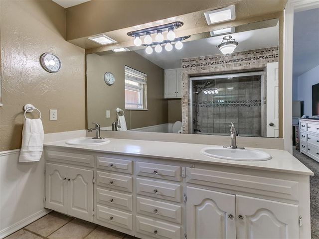 6309 Paschall Court, Oklahoma City, OK 73132