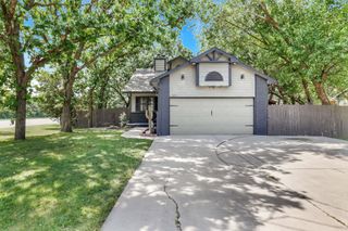 501 N Sagebrush St, Wichita, KS 67230