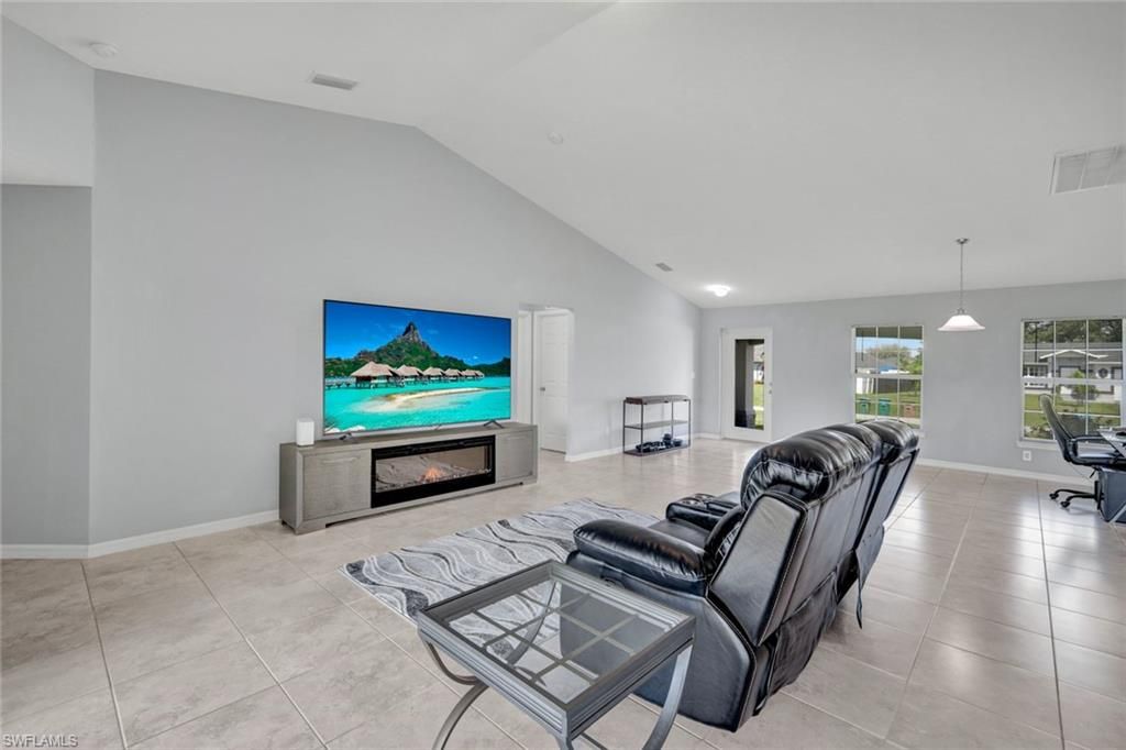 216 NW 9th TER, CAPE CORAL, FL 33993 — photo 5