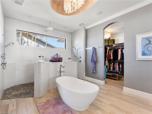 4226 SE 6th PL, Cape Coral, FL 33904