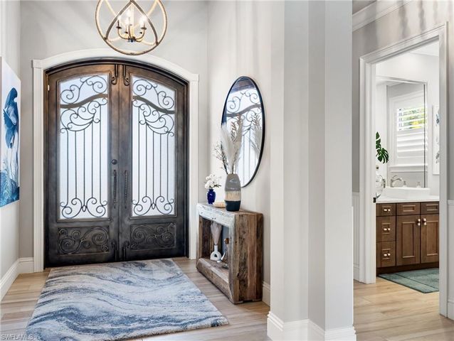 4226 SE 6th PL, Cape Coral, FL 33904