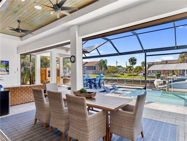 4226 SE 6th PL, Cape Coral, FL 33904