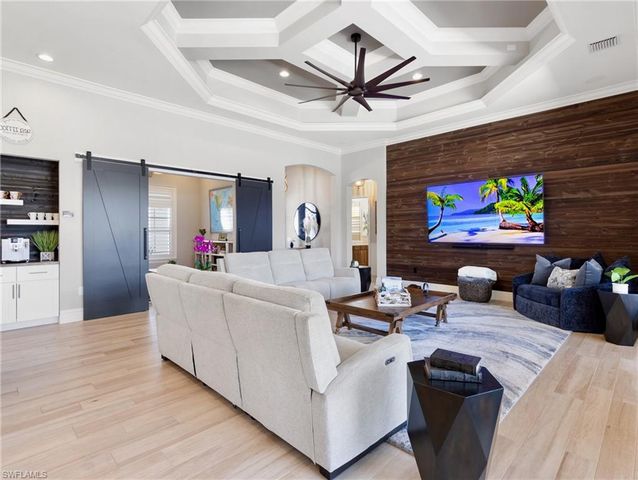 4226 SE 6th PL, Cape Coral, FL 33904