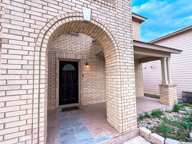718 Barrow Peak, San Antonio, TX 78251