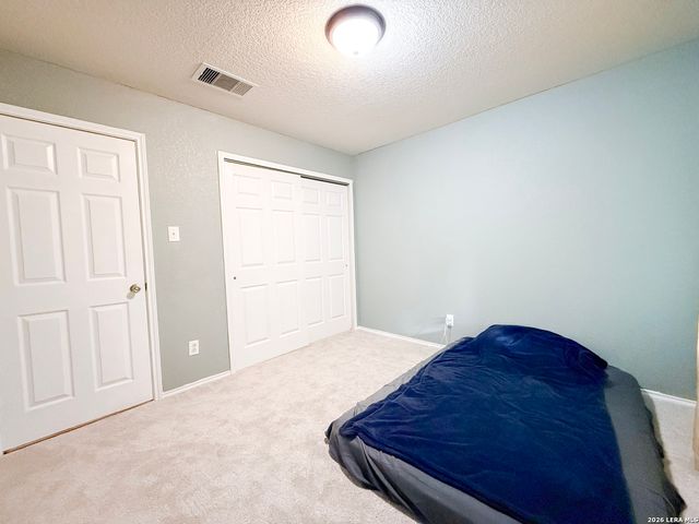 718 Barrow Peak, San Antonio, TX 78251