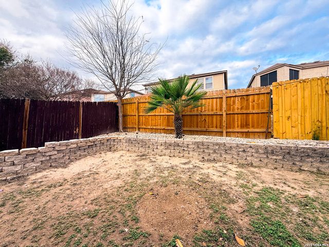 718 Barrow Peak, San Antonio, TX 78251
