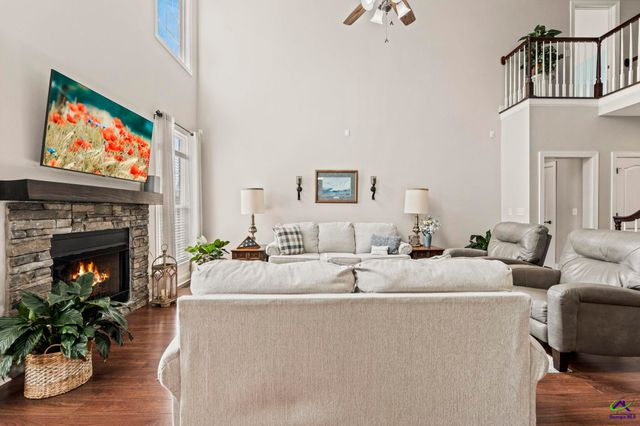 121 Bridgeway Drive, Warner Robins, GA 31088