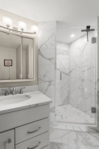85 E India Row 20G, Boston, MA 02110
