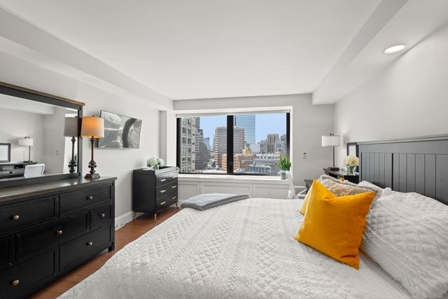 85 E India Row 20G, Boston, MA 02110