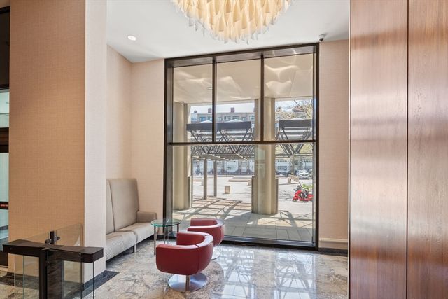 85 E India Row 20G, Boston, MA 02110