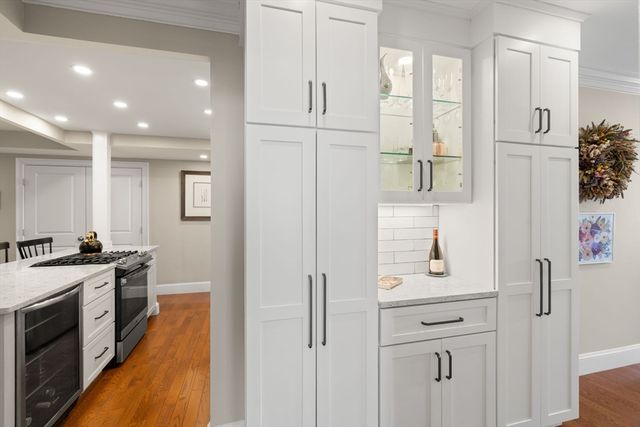 85 E India Row 20G, Boston, MA 02110