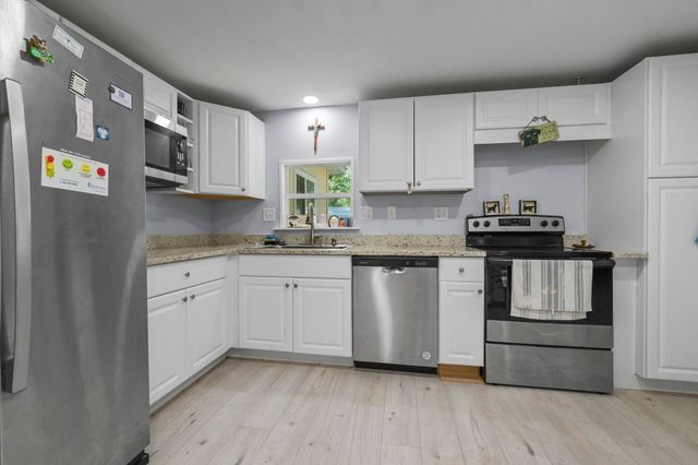 2945 Clemson Dr., Murrells Inlet, SC 29576