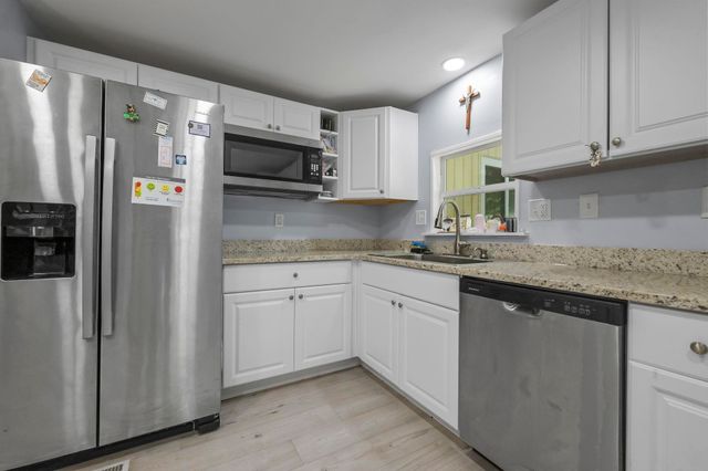 2945 Clemson Dr., Murrells Inlet, SC 29576