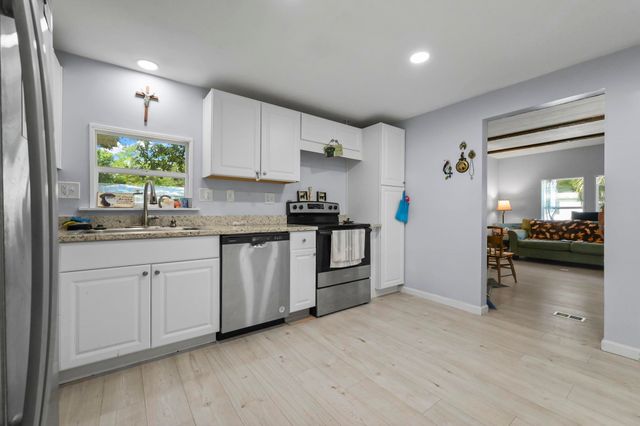 2945 Clemson Dr., Murrells Inlet, SC 29576