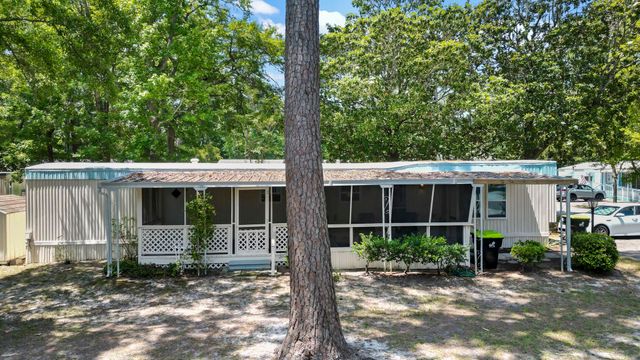 2945 Clemson Dr., Murrells Inlet, SC 29576
