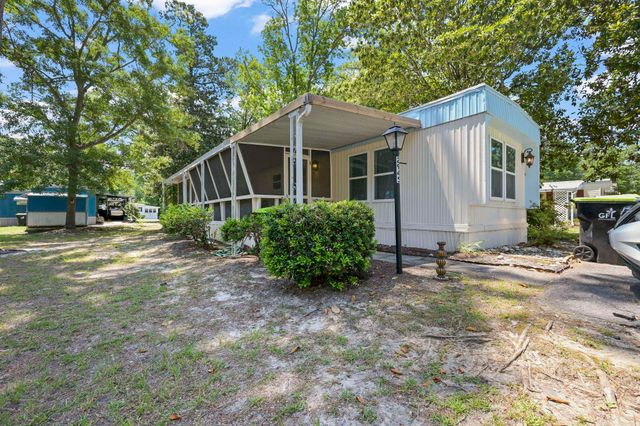 2945 Clemson Dr., Murrells Inlet, SC 29576