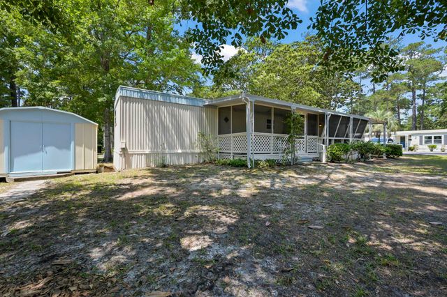 2945 Clemson Dr., Murrells Inlet, SC 29576