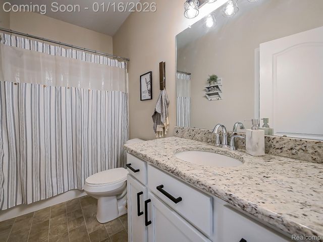 337 Beaver Run, Holly Township, MI 48442