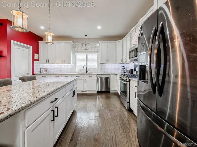 337 Beaver Run, Holly Township, MI 48442