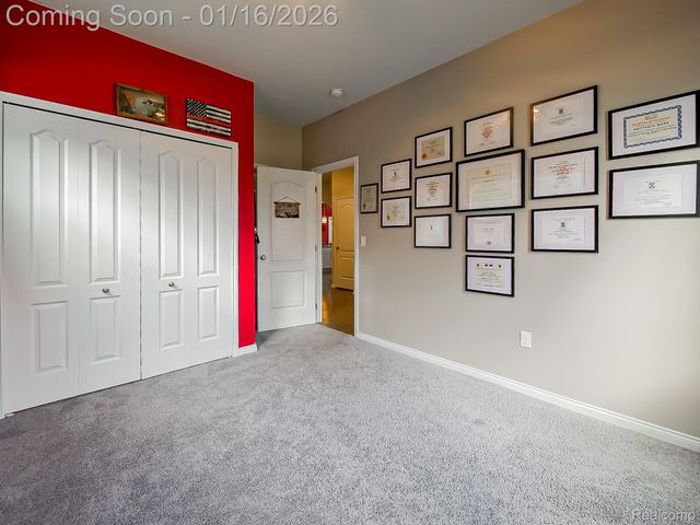 337 Beaver Run, Holly Township, MI 48442