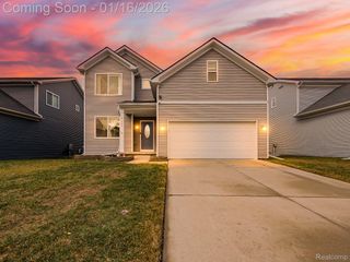 337 Beaver Run, Holly Township, MI 48442