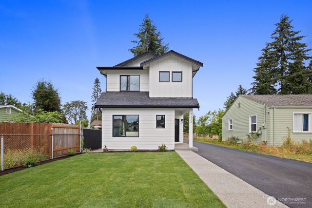 7638 S J Street, Tacoma, WA 98408