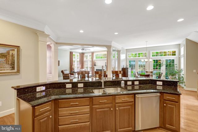 1368 NORTHWYCK CT, Mclean, VA 22102
