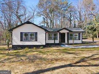 1027 N Born Road, Stone Mountain, GA 30088