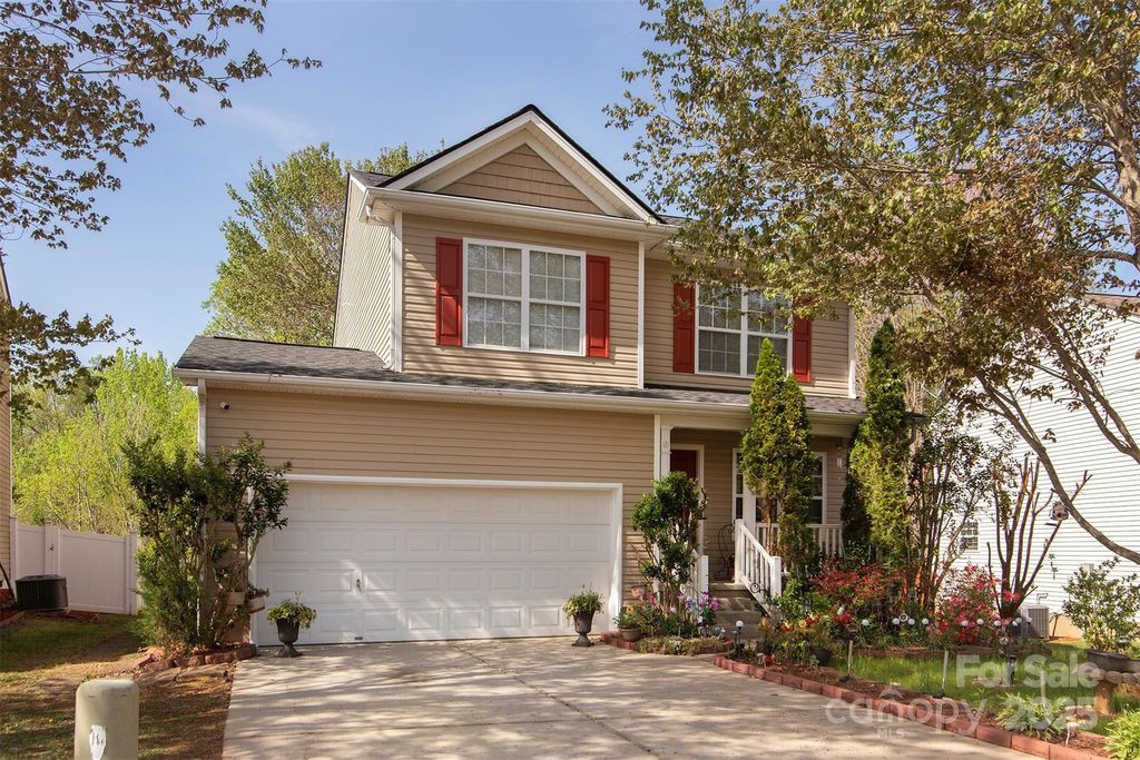 5127 Fernhill Drive, Charlotte, NC 28217
