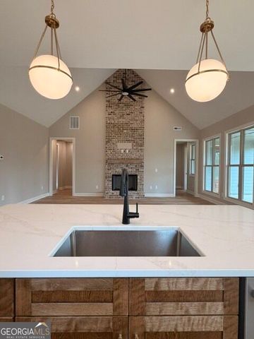 95 Loring Lane, Senoia, GA 30276