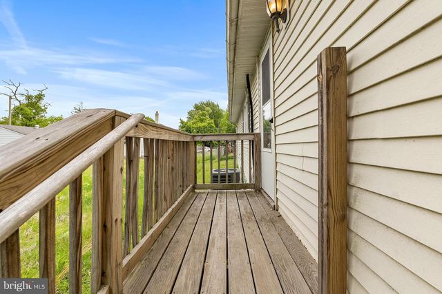 2 STUART DR, Salem, NJ 08079