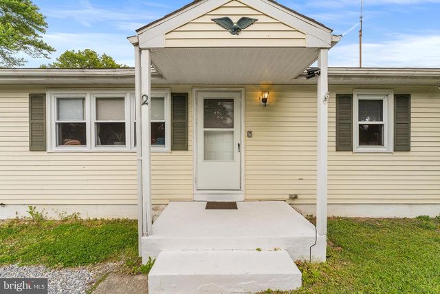2 STUART DR, Salem, NJ 08079