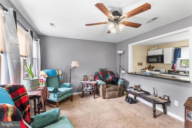 2 STUART DR, Salem, NJ 08079