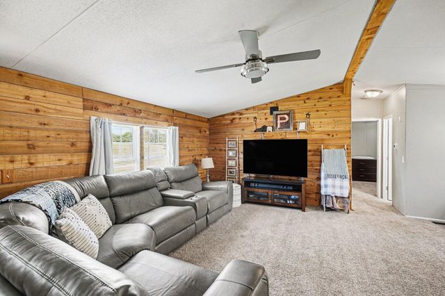 15829 Belmont Drive, Crittenden, KY 41030