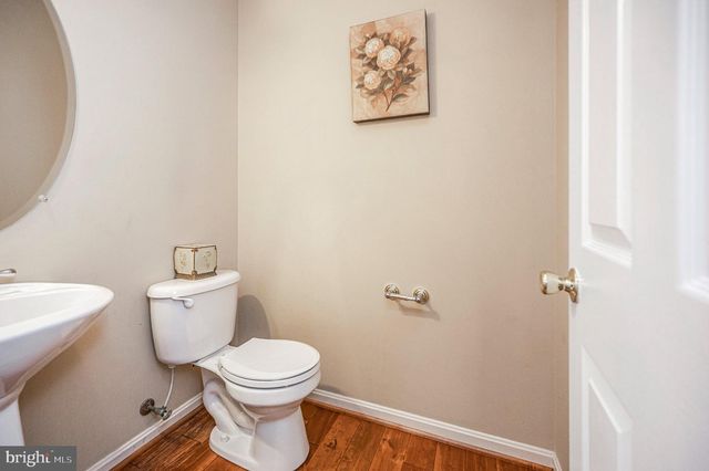 5917 FINCASTLE DR, Manassas, VA 20112